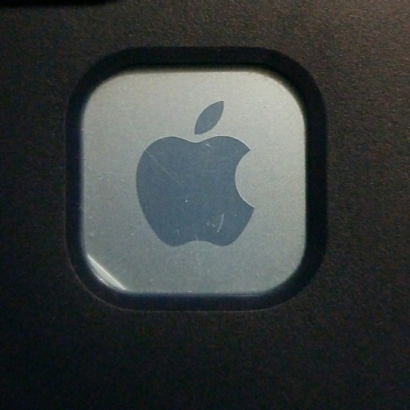 Meet your Posher, Andrew - Picture 1 of 1